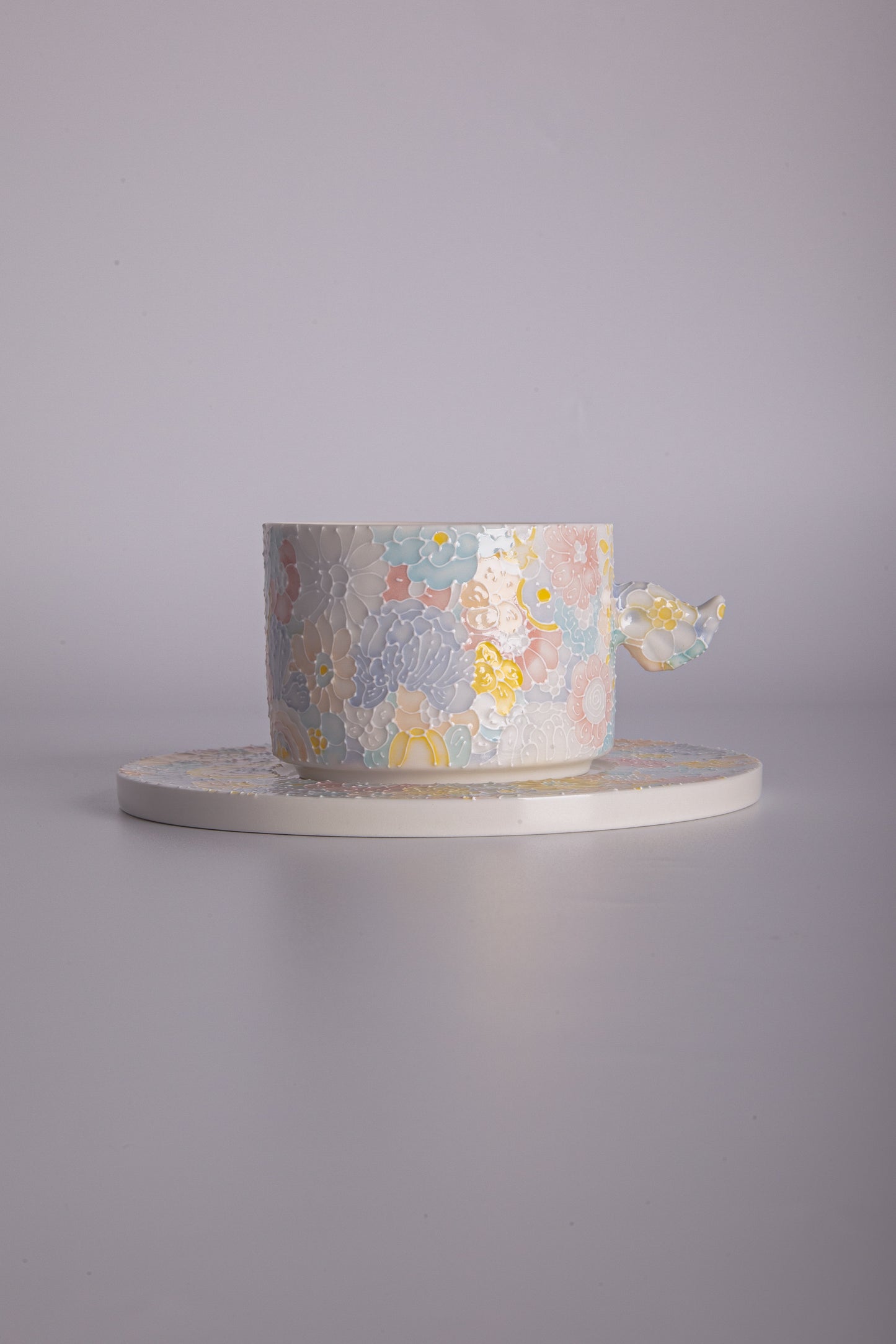 Myriad Blooms Porcelain Collection Wing language coffee cup