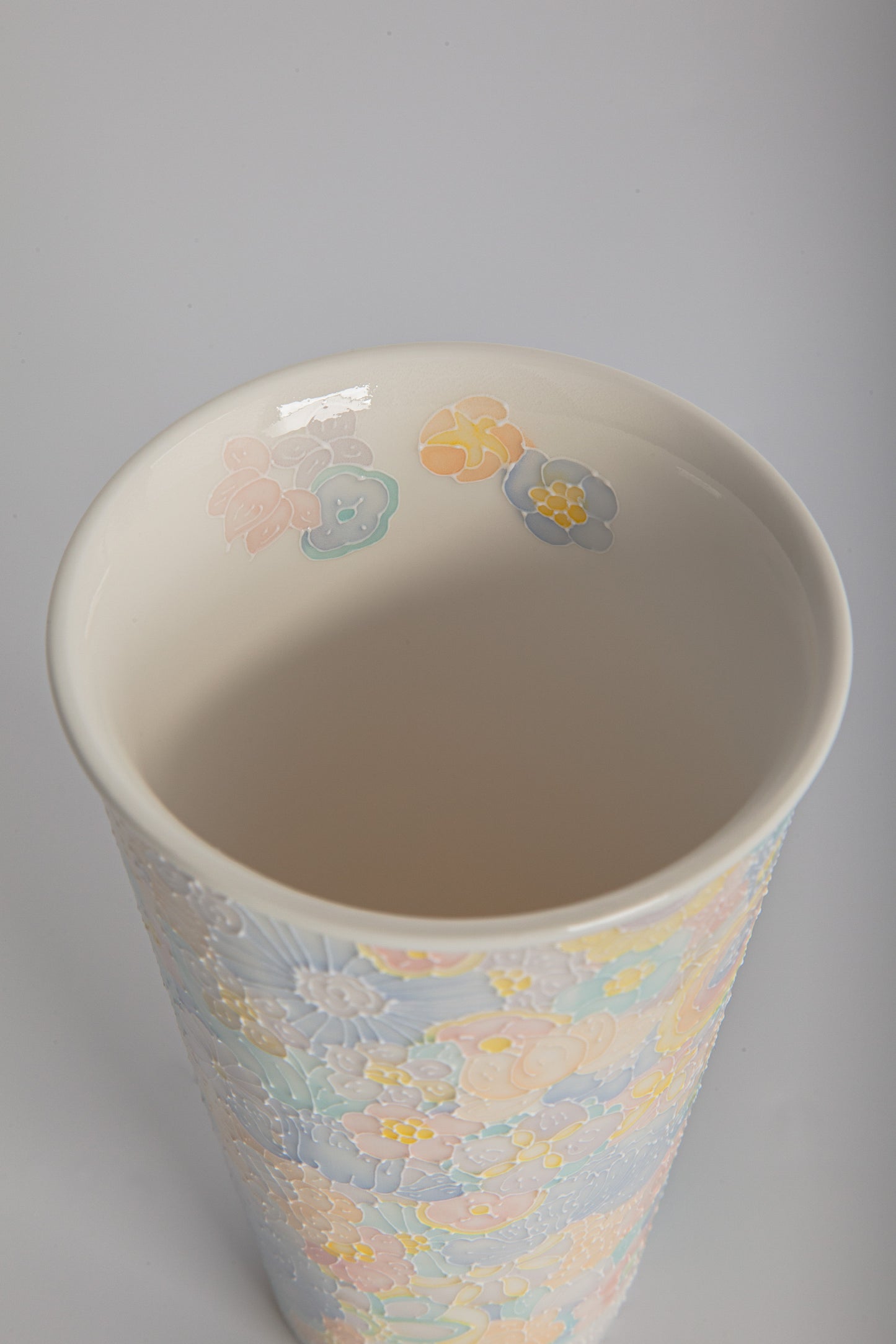 Myriad Blooms Porcelain Collection Blue Rhyme Coke cup