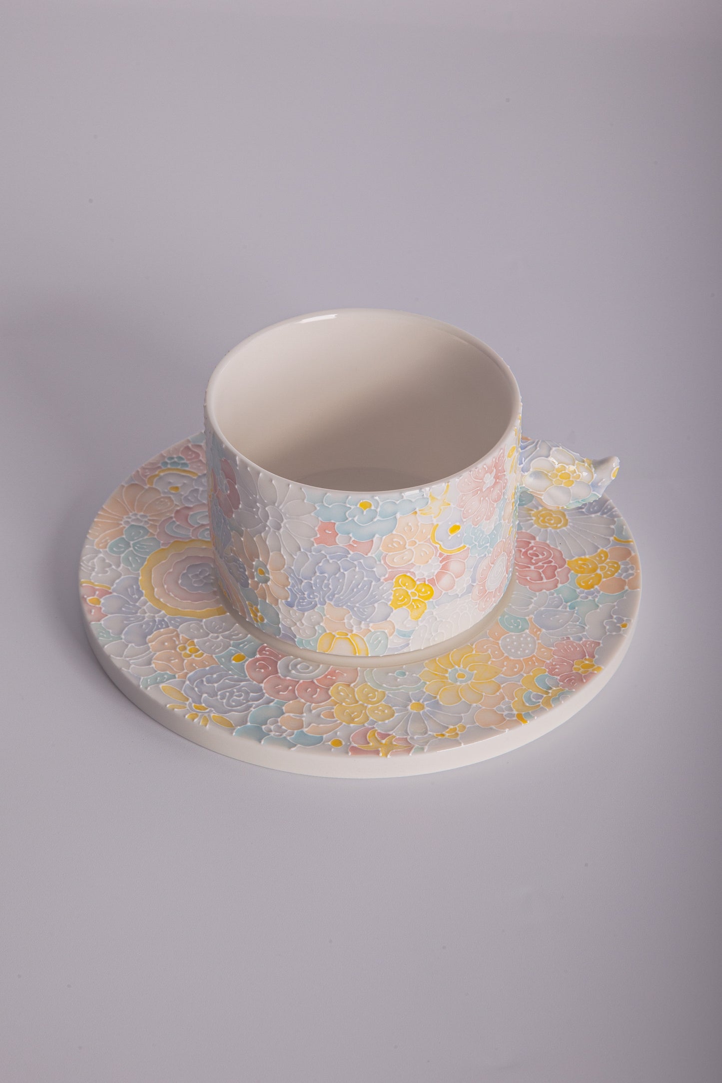 Myriad Blooms Porcelain Collection Wing language coffee cup